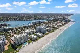 2800 Gulf Shore Blvd N, Naples, FL 34103 - Photo 32