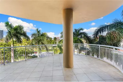 4501 Gulf Shore Blvd N #405, Naples, FL 34103 - Photo 14
