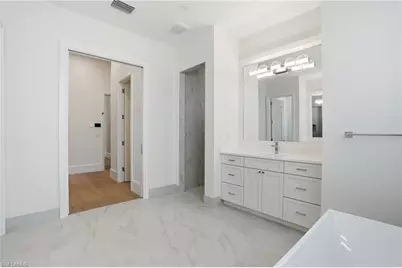 623 Park Shore Dr, Naples, FL 34103 - Photo 18