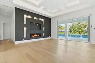 623 Park Shore Dr, Naples, FL 34103 - Photo 30