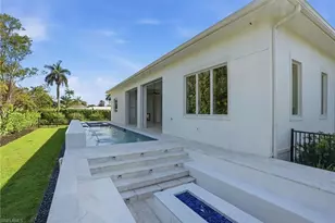 623 Park Shore Dr, Naples, FL 34103 - Photo 46