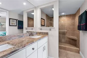 822 SW 48th Terrace, Cape Coral, FL 33914 - Photo 12