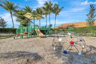 9142 Isla Bella Cir, Bonita Springs, FL 34135 - Photo 40