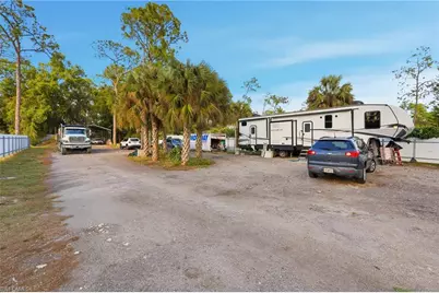 6005 Star Grass Ln, Naples, FL 34116 - Photo 36