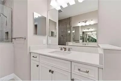 2118 Marquesa Cir, Naples, FL 34112 - Photo 36