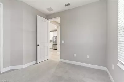 2118 Marquesa Cir, Naples, FL 34112 - Photo 20