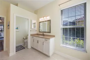 637 Shoreline Dr, Naples, FL 34119 - Photo 16