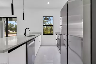 920 Larkwood Ave, Lehigh Acres, FL 33974 - Photo 8