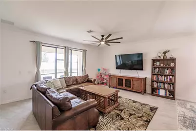 14634 Cantabria Dr, Fort Myers, FL 33905 - Photo 10