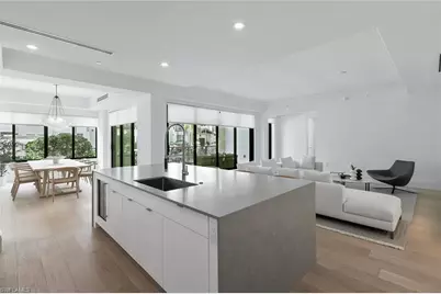 1130 3rd Ave S #105, Naples, FL 34102 - Photo 6