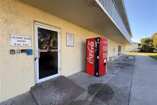 3325 Airport Rd N, Naples, FL 34105 - Photo 32