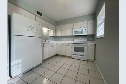 3325 Airport Rd N #R2, Naples, FL 34105 - Photo 20