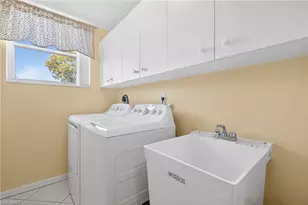 2670 Creek Ln, Naples, FL 34119 - Photo 44