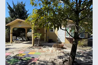 579 13th St N, Naples, FL 34102 - Photo 2