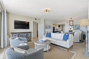 5501 Heron Point Dr, Naples, FL 34108 - Photo 10