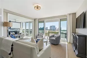 5501 Heron Point Dr, Naples, FL 34108 - Photo 8