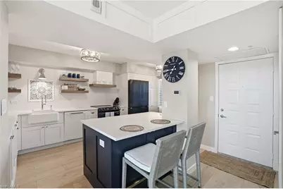 5501 Heron Point Dr #602, Naples, FL 34108 - Photo 14