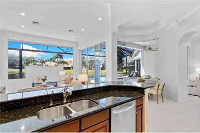 1624 Manchester Ct, Naples, FL 34109 - Photo 22