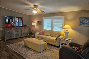 14 Peridot Ave, Naples, FL 34114 - Photo 16