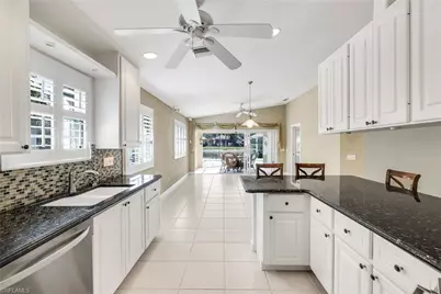 3025 Futuna Ln, Naples, FL 34119 - Photo 18