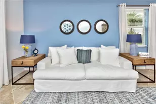 2612 Blossom Wy, Naples, FL 34120 - Photo 6