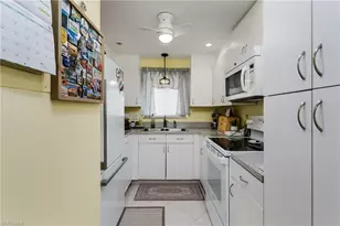 1010 Manatee Rd, Naples, FL 34114 - Photo 4