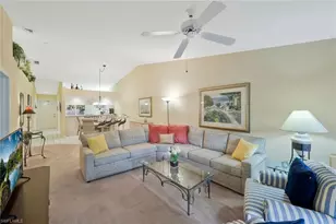 2305 Hidden Lake Dr, Naples, FL 34112 - Photo 4