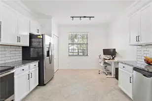 9200 Woodhurst Dr, Naples, FL 34120 - Photo 6