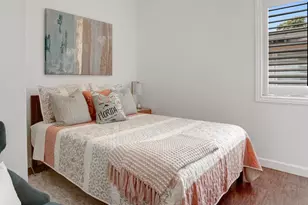 784 11th St N, Naples, FL 34102 - Photo 24