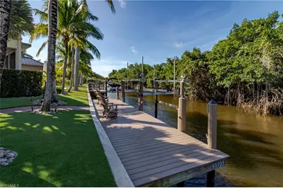 13323 Snook Cir, Naples, FL 34114 - Photo 6