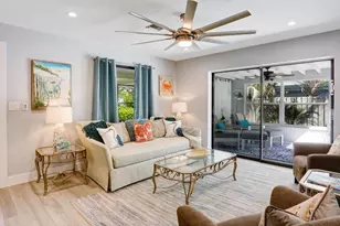 1014 Broad Ave N, Naples, FL 34102 - Photo 4