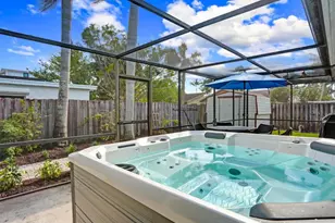 1014 Broad Ave N, Naples, FL 34102 - Photo 2