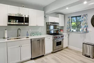 1014 Broad Ave N, Naples, FL 34102 - Photo 12