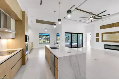 141 SE 21st St, Cape Coral, FL 33990 - Photo 10