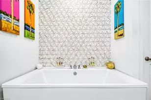 13045 Pembroke Dr, Naples, FL 34105 - Photo 20