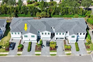 13045 Pembroke Dr, Naples, FL 34105 - Photo 2