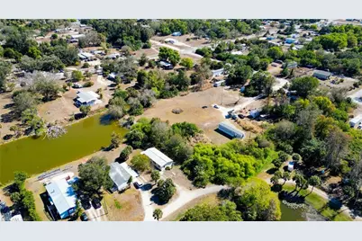 7711 Suncoast Dr, North Fort Myers, FL 33917 - Photo 42