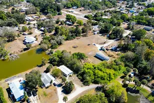 7711 Suncoast Dr, North Fort Myers, FL 33917 - Photo 42