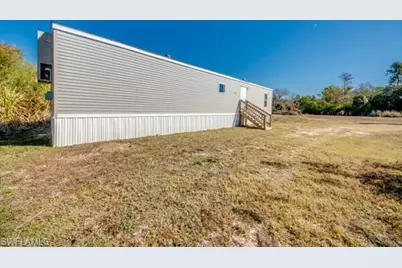 7711 Suncoast Dr, North Fort Myers, FL 33917 - Photo 6