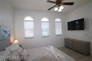 11002 Vanderbilt Dr, Naples, FL 34108 - Photo 28