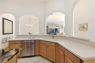 1822 Tarpon Bay Dr S, Naples, FL 34119 - Photo 10