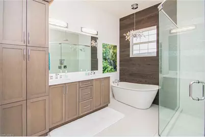 8034 Signature Club Cir #7-201, Naples, FL 34113 - Photo 16