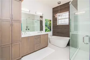 8034 Signature Club Cir, Naples, FL 34113 - Photo 16