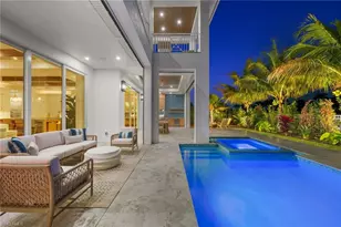 570 Harbour Dr, Naples, FL 34103 - Photo 42