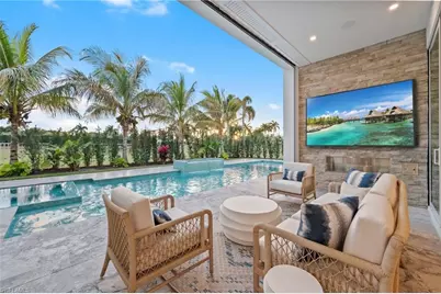 570 Harbour Dr, Naples, FL 34103 - Photo 32