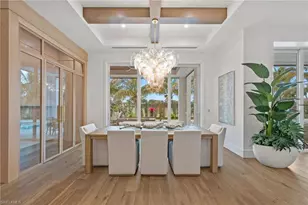 570 Harbour Dr, Naples, FL 34103 - Photo 12