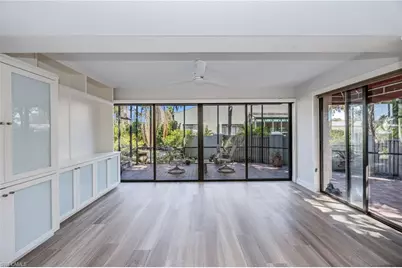 121 Bears Paw Trl, Naples, FL 34105 - Photo 2