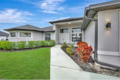 2534 SW 17th Ave, Cape Coral, FL 33914 - Photo 2