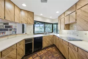 700 Bald Eagle Dr, Naples, FL 34105 - Photo 6