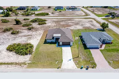 2458 NW 21st Ter, Cape Coral, FL 33993 - Photo 34